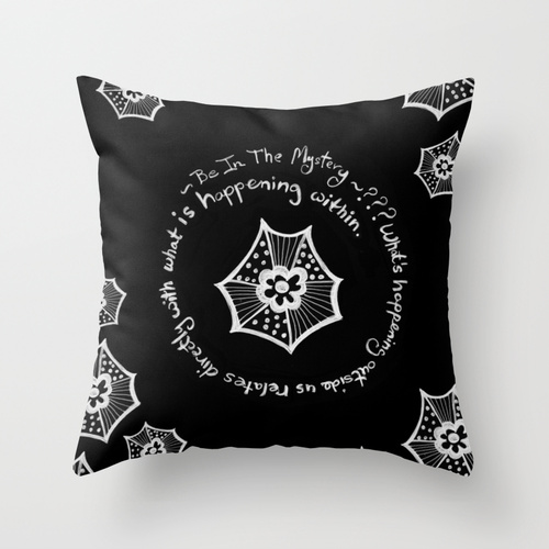 throw pillow
